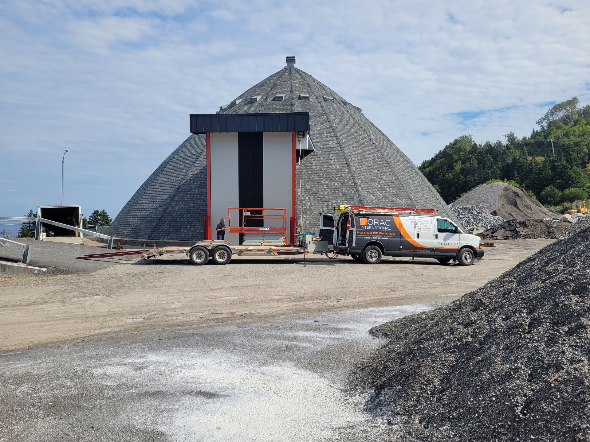Dôme abri à sel — Saint-Maxime-du-Mont-Louis