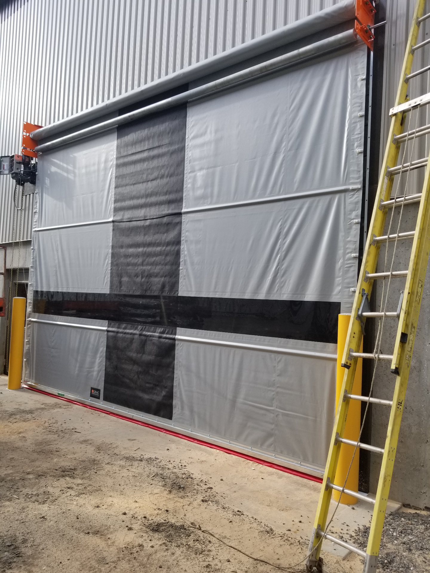 Porte à enroulement extérieure — Saint-Malo