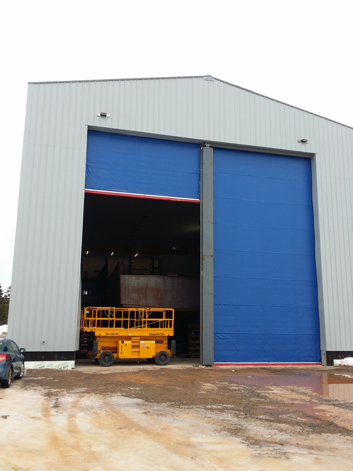 Porte à enroulement NORAC grande dimension — Chantier naval Newport